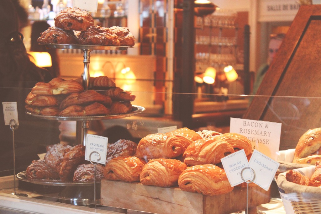 Artisanal French pastries in Val d'Isère